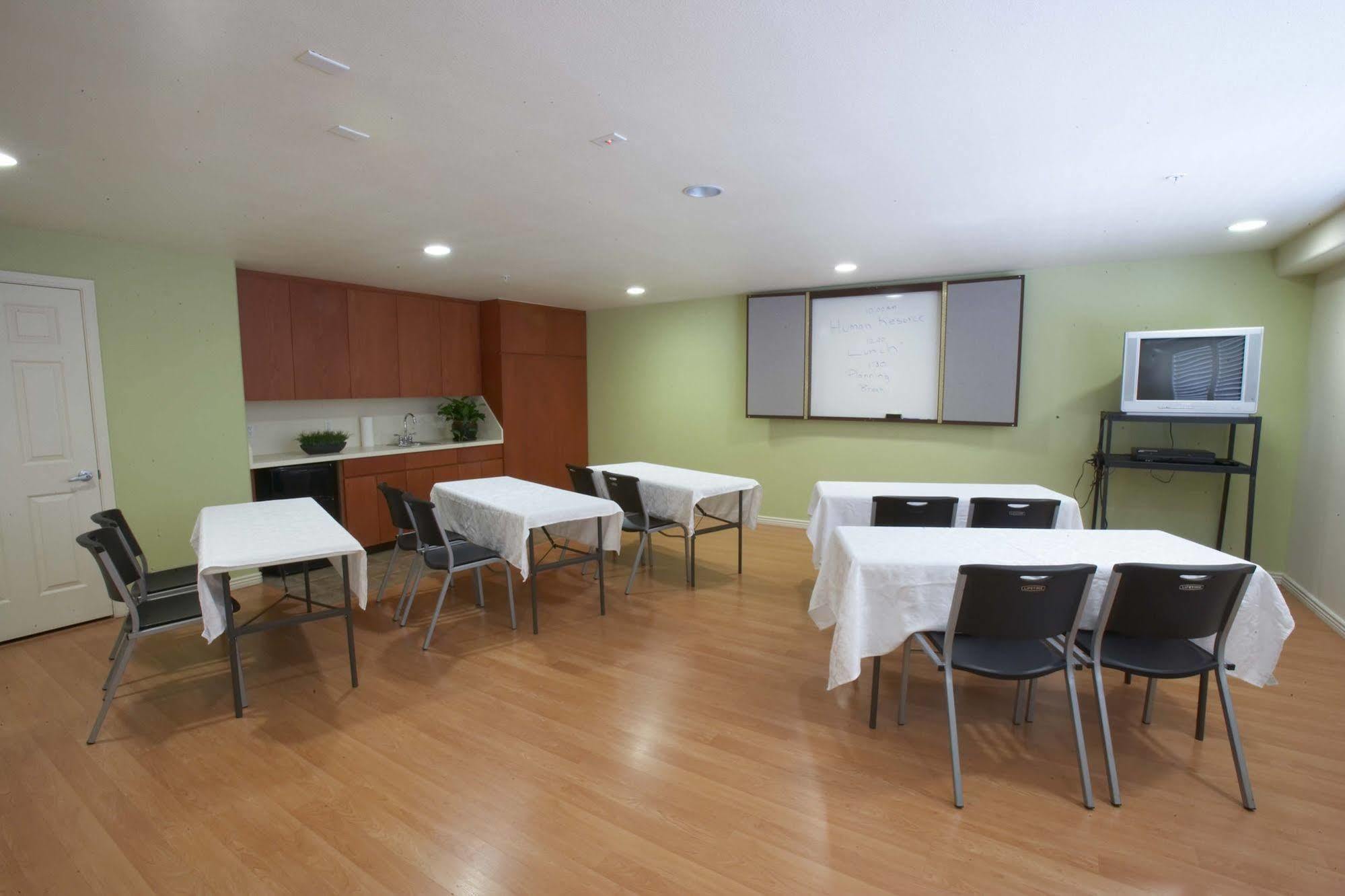 Premier Inns Tolleson Феникс Экстерьер фото